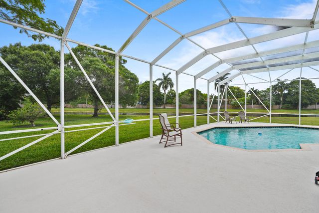 16245 Seneca Circle, Davie, FL 33331