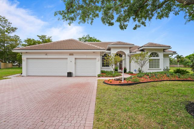 16245 Seneca Circle, Davie, FL 33331