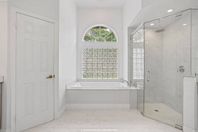 16245 Seneca Circle, Davie, FL 33331