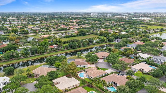 16245 Seneca Circle, Davie, FL 33331