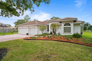 16245 Seneca Circle, Davie, FL 33331