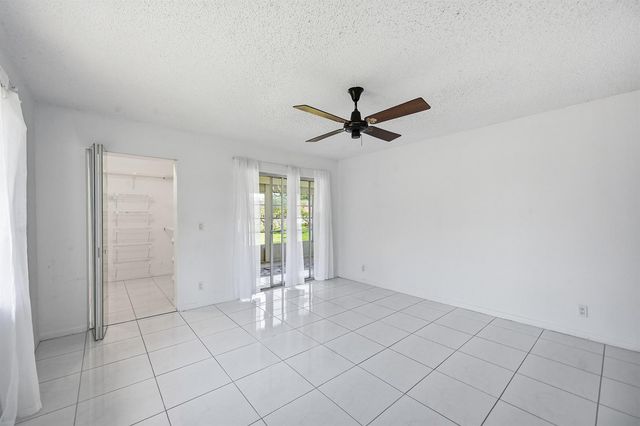 6525 S Oriole Boulevard, Delray Beach, FL 33446