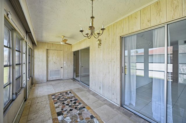 6525 S Oriole Boulevard, Delray Beach, FL 33446