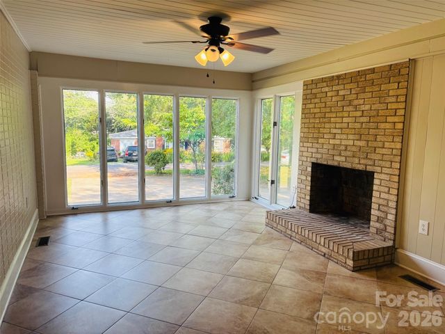 168 Collins Avenue, Forest City, NC 28043