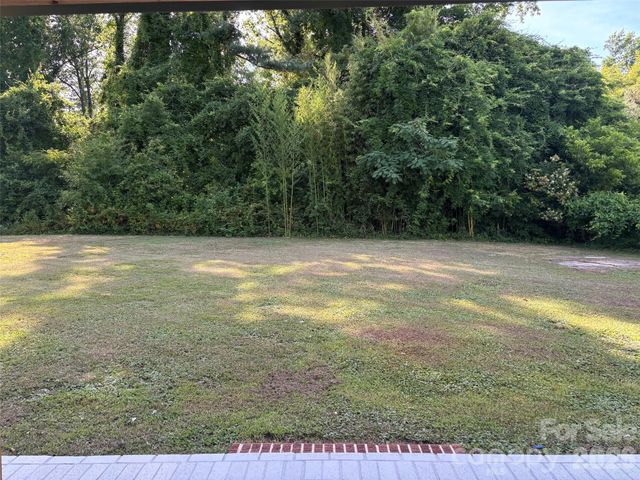 168 Collins Avenue, Forest City, NC 28043