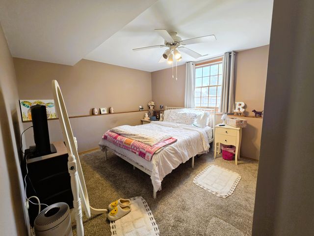 1285 W 98th Avenue, Crown Point, IN 46307