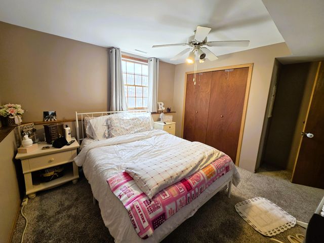1285 W 98th Avenue, Crown Point, IN 46307