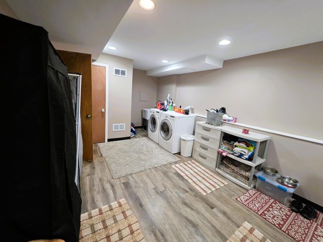 1285 W 98th Avenue, Crown Point, IN 46307