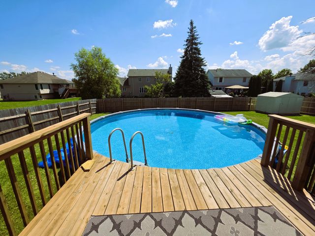 1285 W 98th Avenue, Crown Point, IN 46307