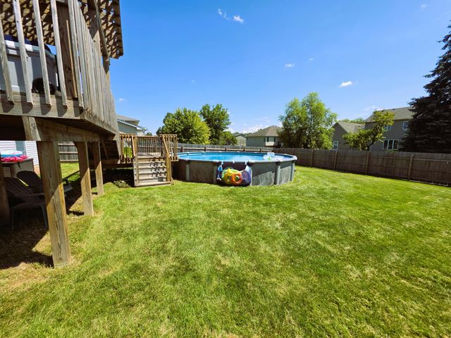 1285 W 98th Avenue, Crown Point, IN 46307