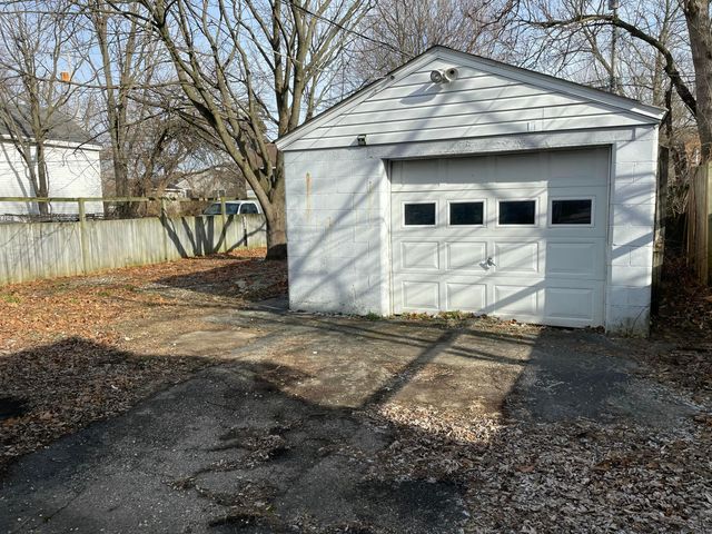 2906 Howey Road, Columbus, OH 43224