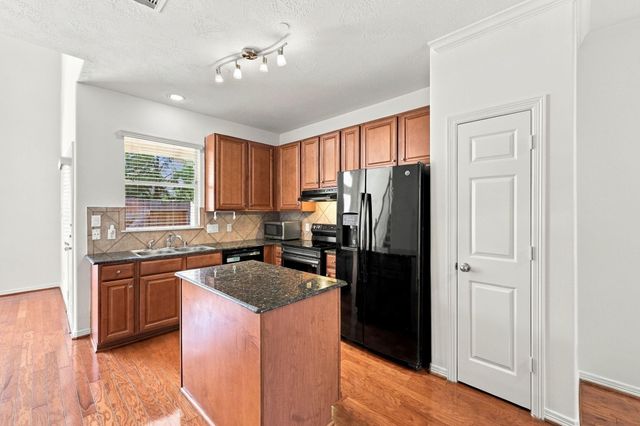 21015 Sun Creek Drive, Katy, TX 77450