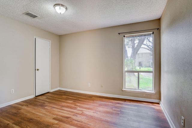16023 Havenhurst Drive, Houston, TX 77059