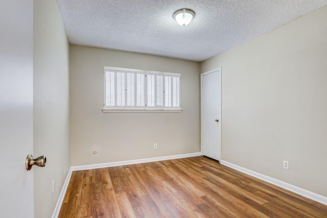 16023 Havenhurst Drive, Houston, TX 77059