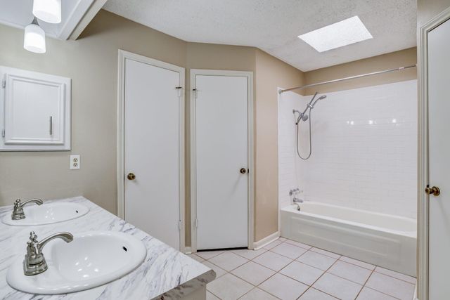 16023 Havenhurst Drive, Houston, TX 77059