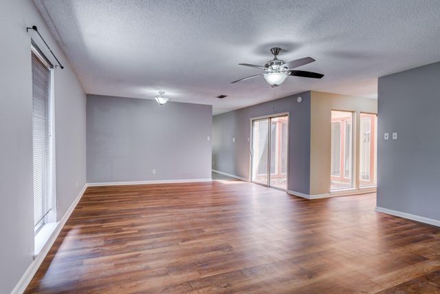 16023 Havenhurst Drive, Houston, TX 77059