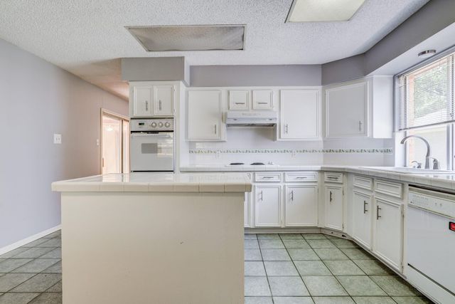 16023 Havenhurst Drive, Houston, TX 77059