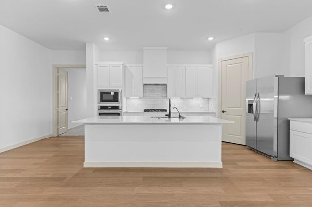 3311 Daily Harvest Drive, Pearland, TX 77581