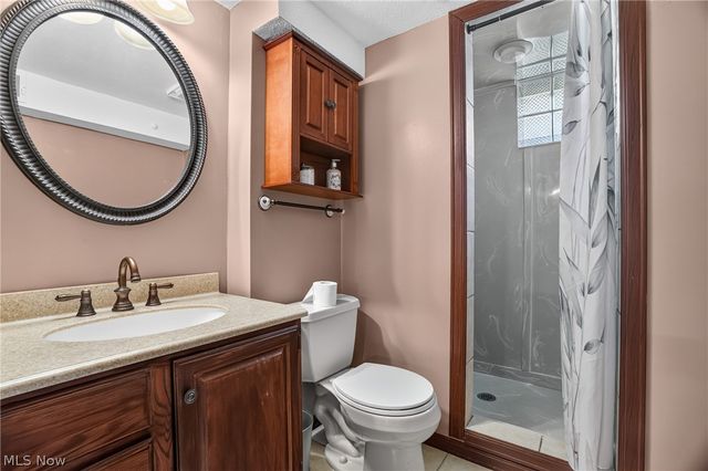 1860 Ridgewick Drive, Wickliffe, OH 44092