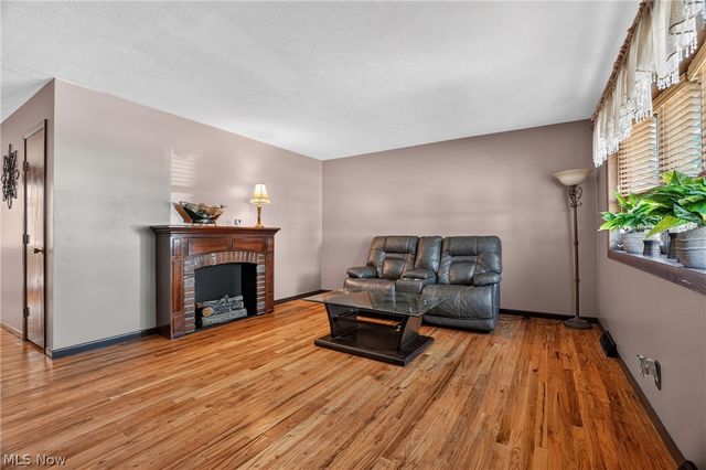 1860 Ridgewick Drive, Wickliffe, OH 44092