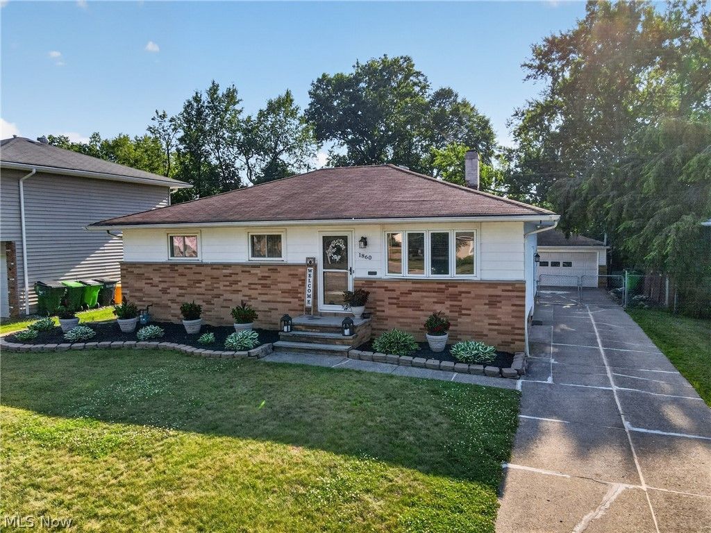 1860 Ridgewick Drive, Wickliffe, OH 44092
