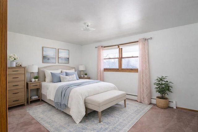 2965 PACKERLAND DRIVE, Green Bay, WI 54313