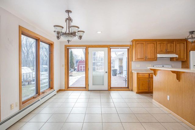 2965 PACKERLAND DRIVE, Green Bay, WI 54313