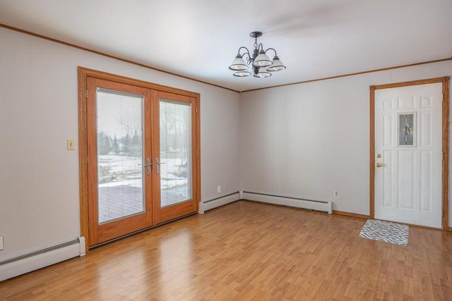 2965 PACKERLAND DRIVE, Green Bay, WI 54313