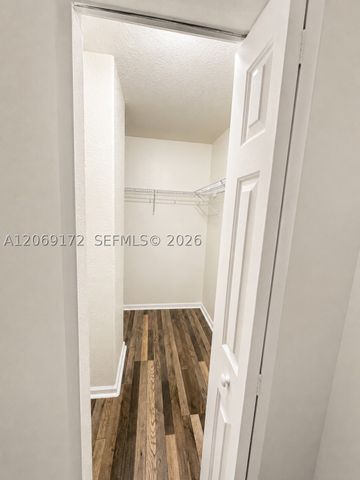 2528 SE 14th Ave 296, Homestead, FL 33035