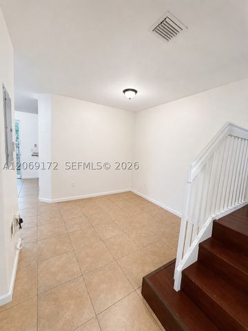 2528 SE 14th Ave 296, Homestead, FL 33035