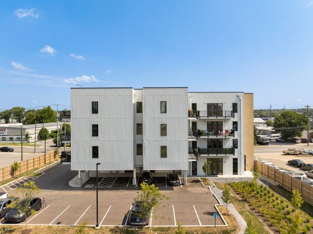 245 Hermitage Ave Apt 401, Nashville, TN 37210
