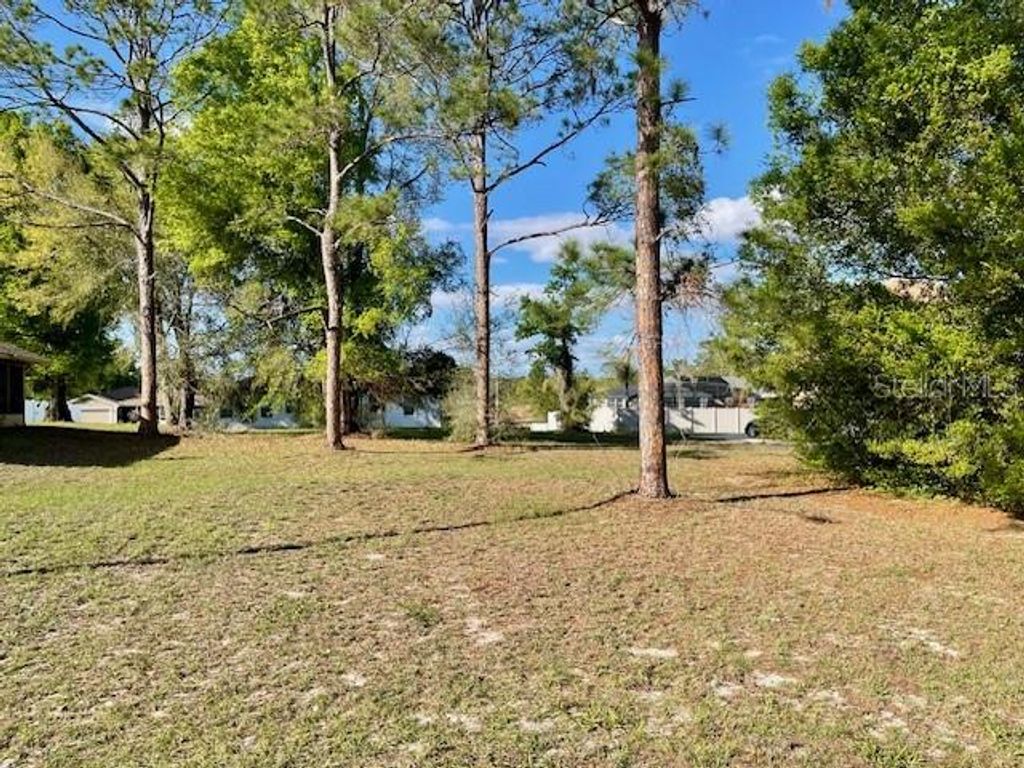 HIGHLAND TRAIL, Lady Lake, FL 32159