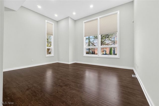 2282 W 5th Street, Cleveland, OH 44113