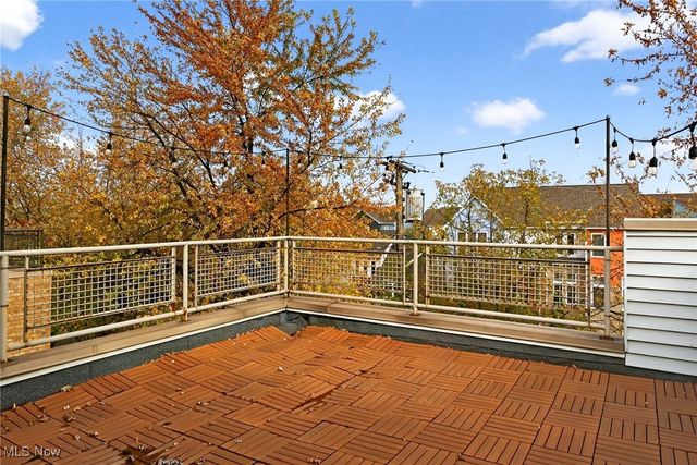 2282 W 5th Street, Cleveland, OH 44113