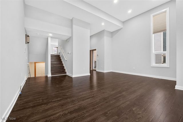 2282 W 5th Street, Cleveland, OH 44113