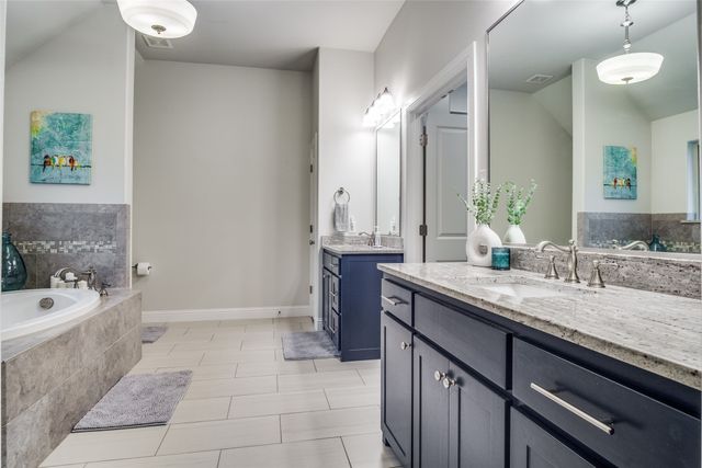 1188 Riverwood Trail, Cleburne, TX 76033