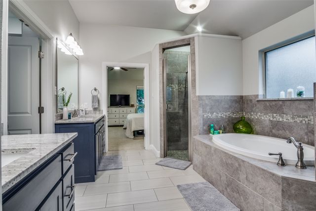 1188 Riverwood Trail, Cleburne, TX 76033