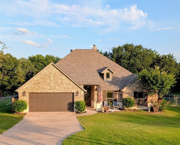 1188 Riverwood Trail, Cleburne, TX 76033