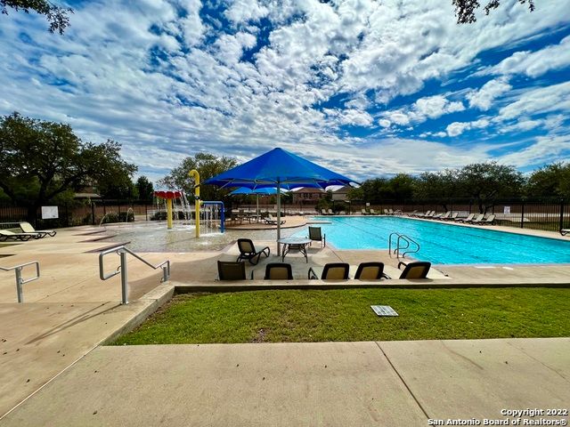 324 Lasso Falls, Boerne, TX 78006