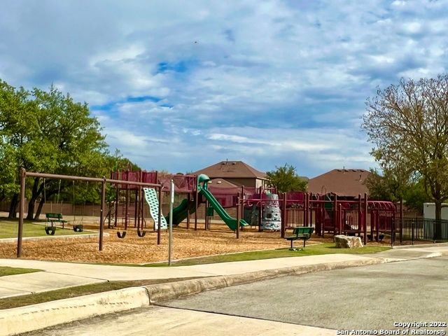324 Lasso Falls, Boerne, TX 78006