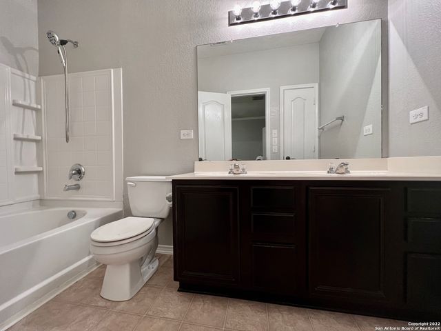 324 Lasso Falls, Boerne, TX 78006