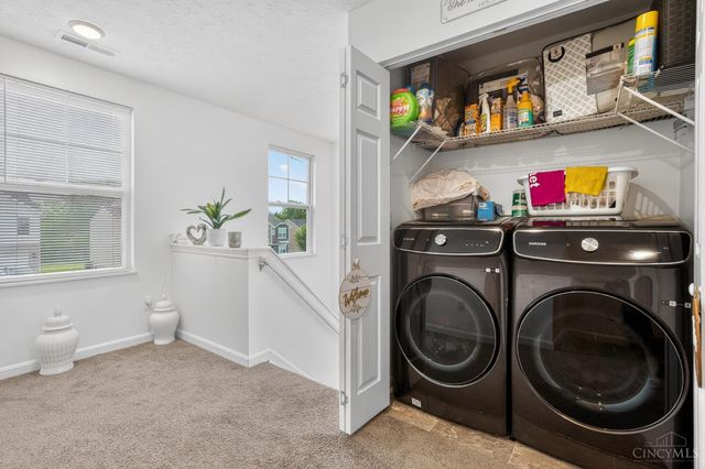 2856 Pine Leaf Court, Hamilton, OH 45013