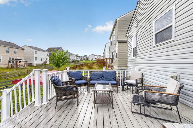 2856 Pine Leaf Court, Hamilton, OH 45013