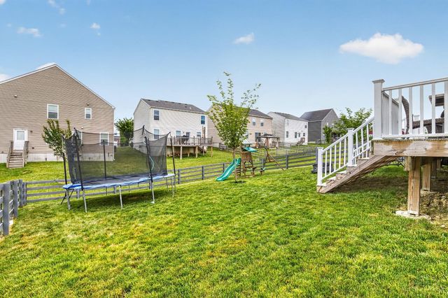 2856 Pine Leaf Court, Hamilton, OH 45013