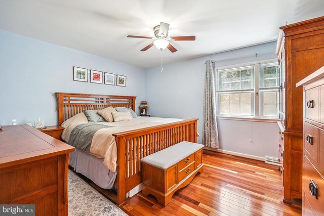 5420 RUMSEY PL, Fairfax, VA 22032