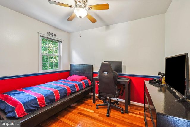 5420 RUMSEY PL, Fairfax, VA 22032