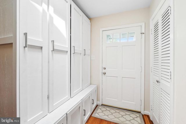 5420 RUMSEY PL, Fairfax, VA 22032