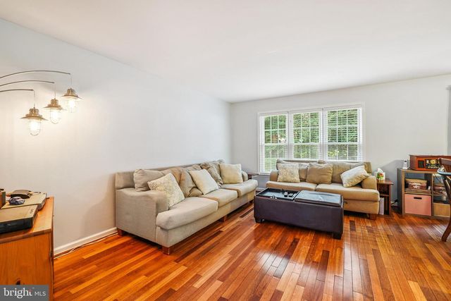 5420 RUMSEY PL, Fairfax, VA 22032