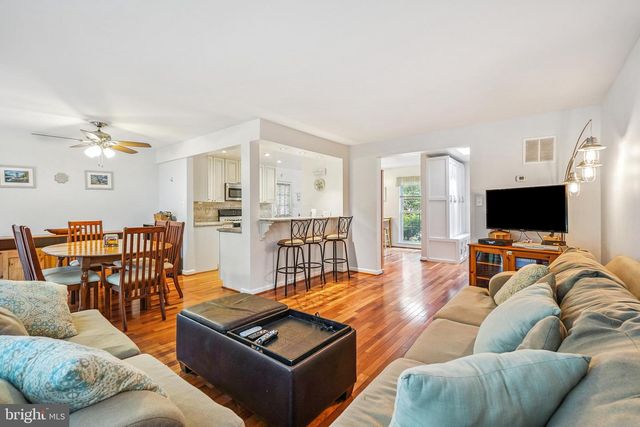 5420 RUMSEY PL, Fairfax, VA 22032