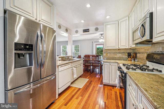 5420 RUMSEY PL, Fairfax, VA 22032